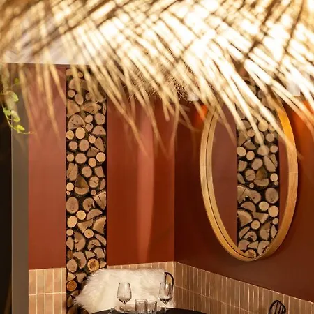 Minamina, Avec Jacuzzi Privatif Love hotel Roquefort-la-Bédoule